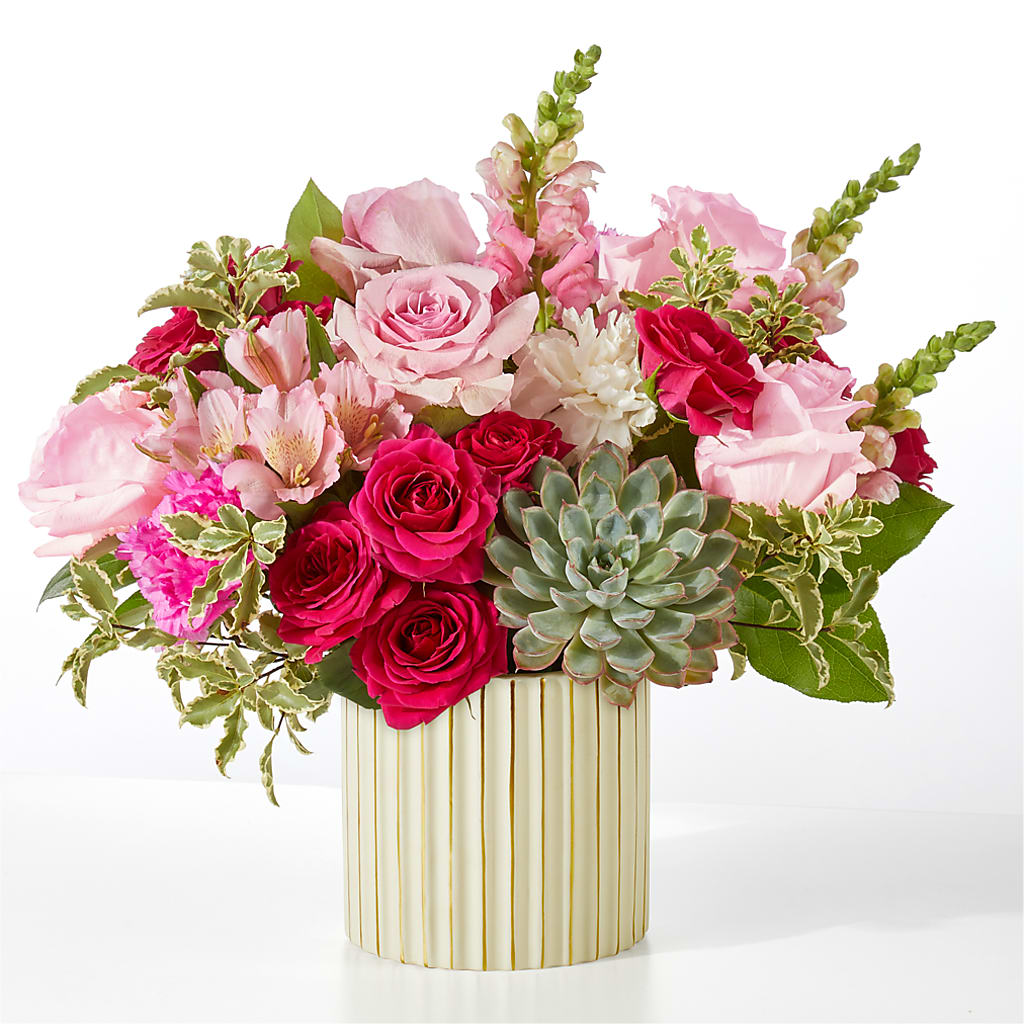 Magenta Musings Bouquet – Watsons Florist, Sullivan MO
