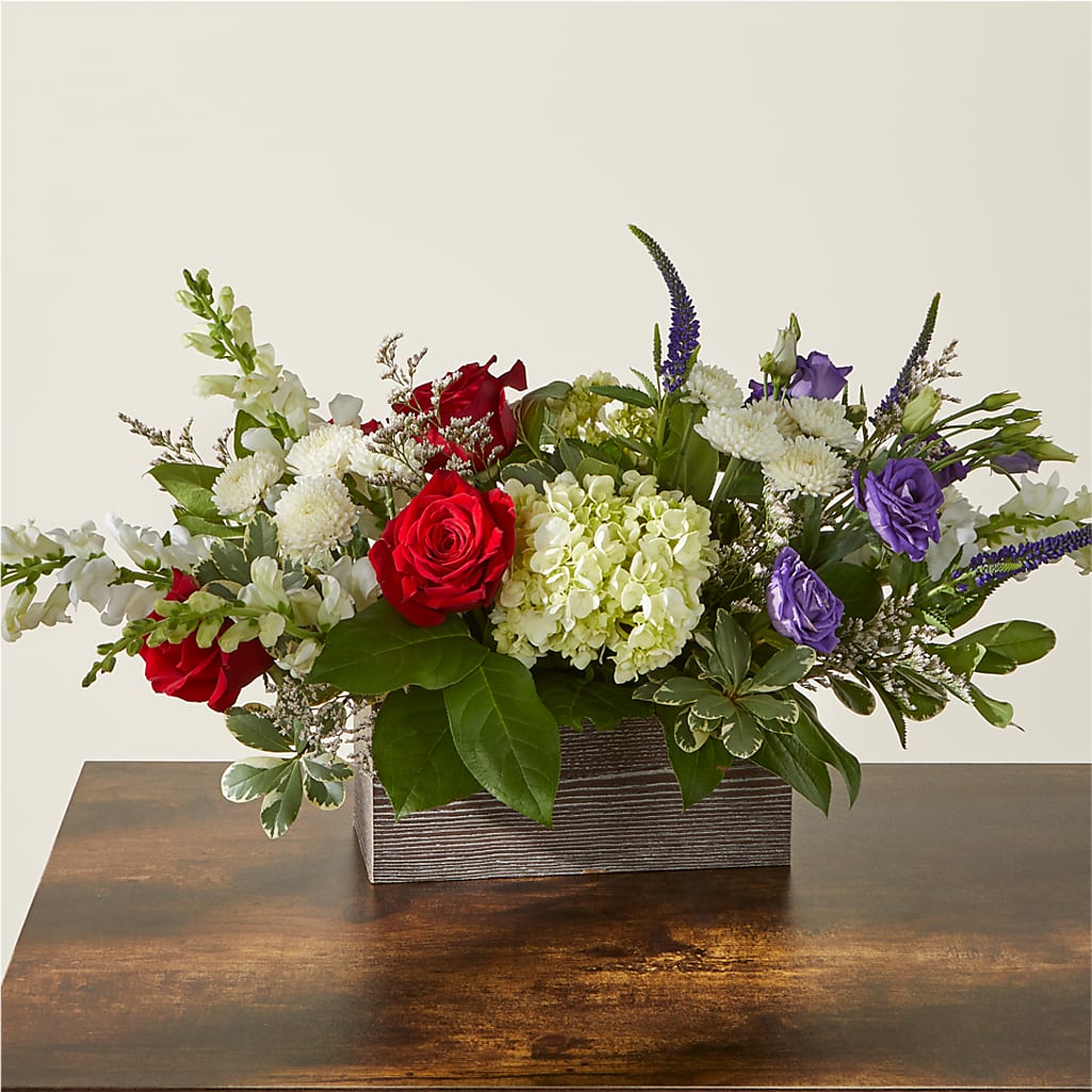 Sweet Magnolia Bouquet – Watsons Florist, Sullivan MO