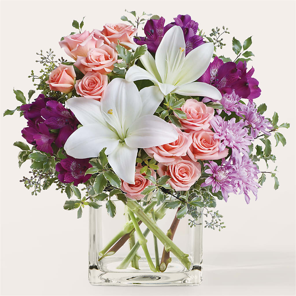 Mani Pedi Bouquet – Watsons Florist, Sullivan MO