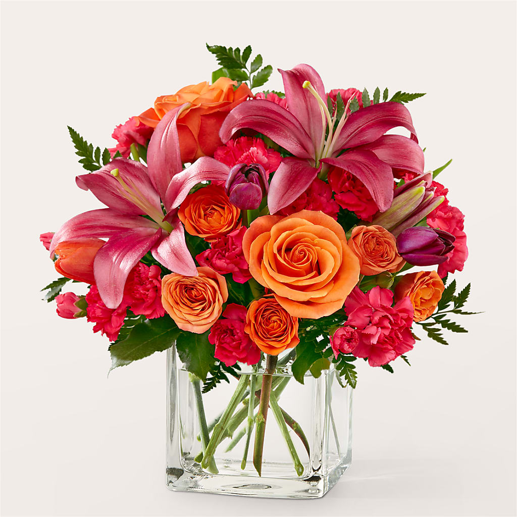 Lucky Lily Bouquet – Watsons Florist, Sullivan MO
