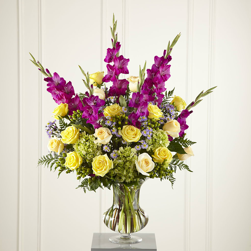 Loveliness Arrangement – Watsons Florist, Sullivan MO
