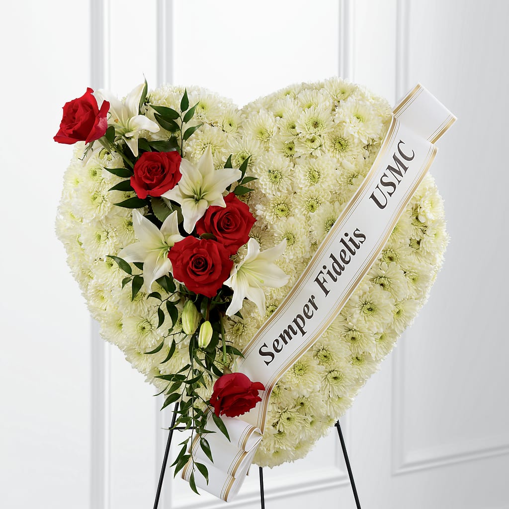 Heartfelt Hero Standing Heart – Watsons Florist, Sullivan MO