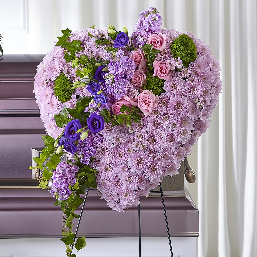 Treasured Love Standing Heart – Watsons Florist, Sullivan MO