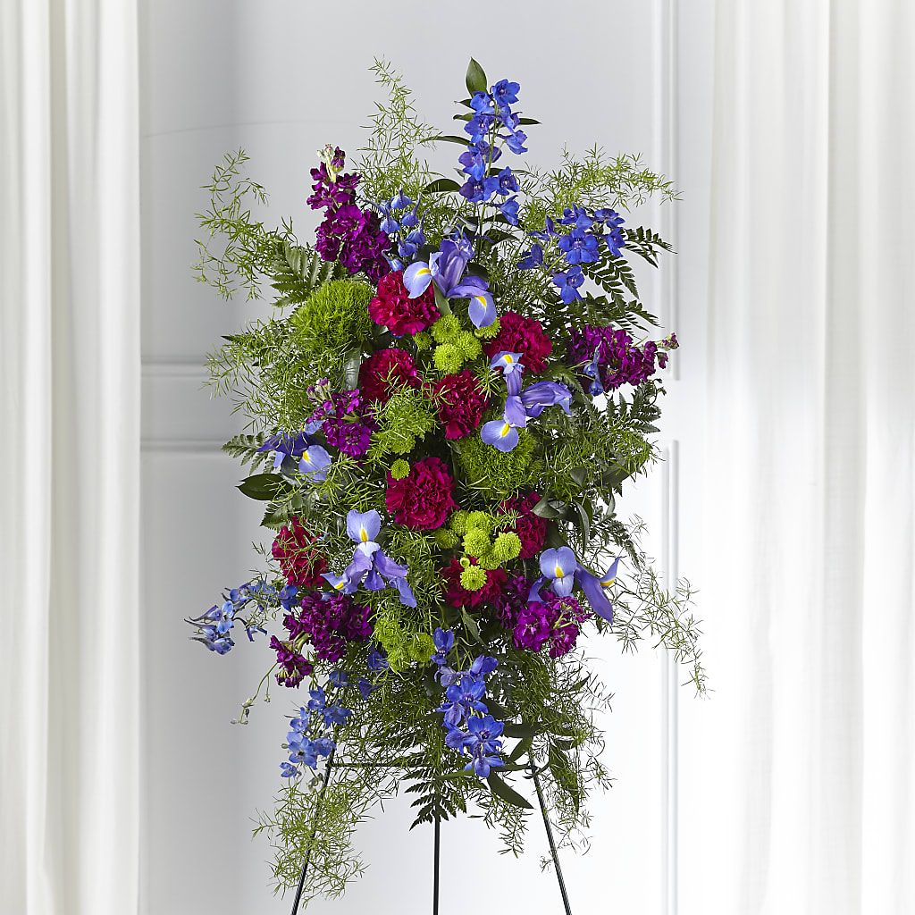 Heavenly Skies Standing Spray – Watsons Florist, Sullivan MO