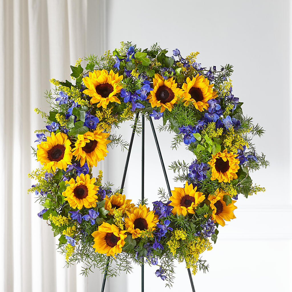 Bright Rays Wreath – Watsons Florist, Sullivan MO