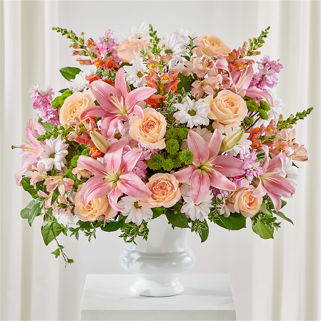 Heartfelt Gesture Urn Arrangement – Watsons Florist, Sullivan MO