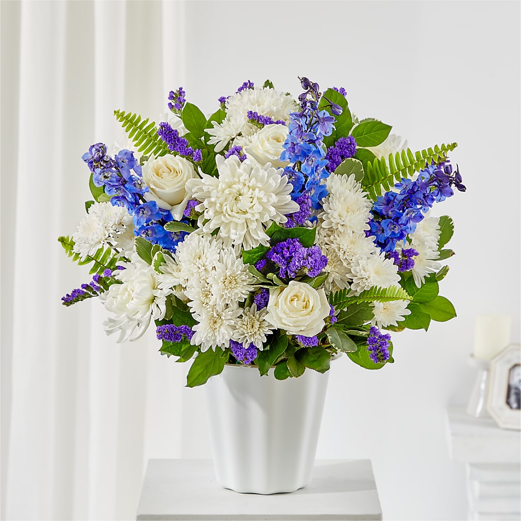 Hold Dear Tabletop Basket – Watsons Florist, Sullivan MO