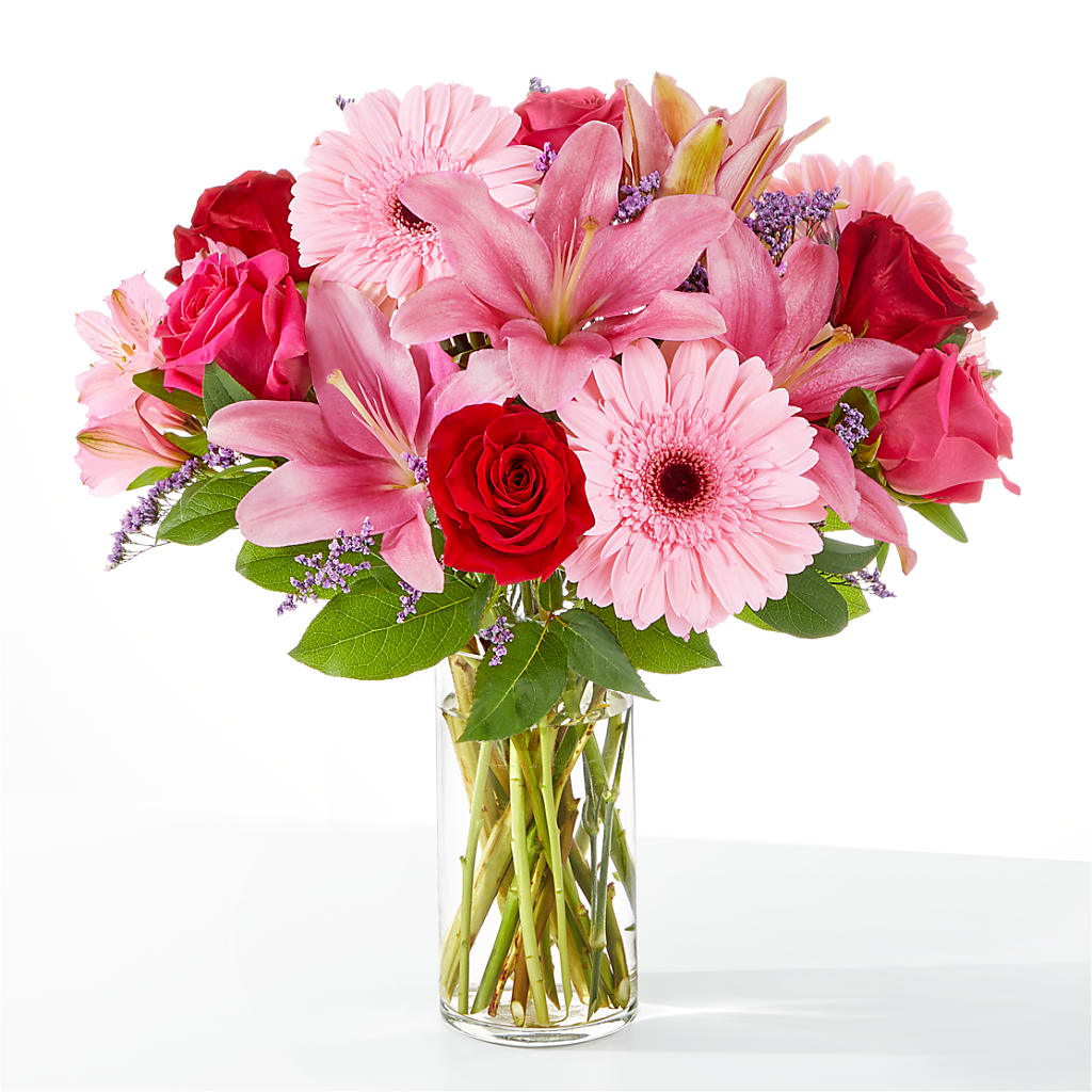 Lots of Love Bouquet – Watsons Florist, Sullivan MO