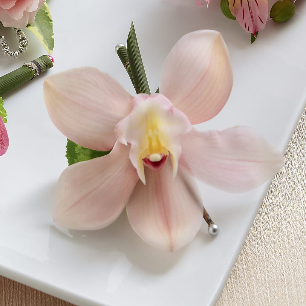 Pink Cymbidium Boutonniere – Watsons Florist, Sullivan MO