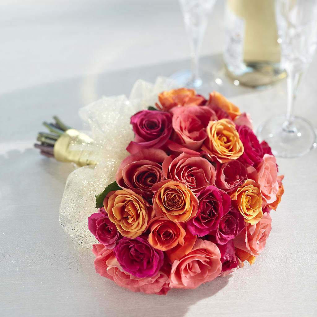Sweet Roses Bouquet – Watsons Florist, Sullivan MO