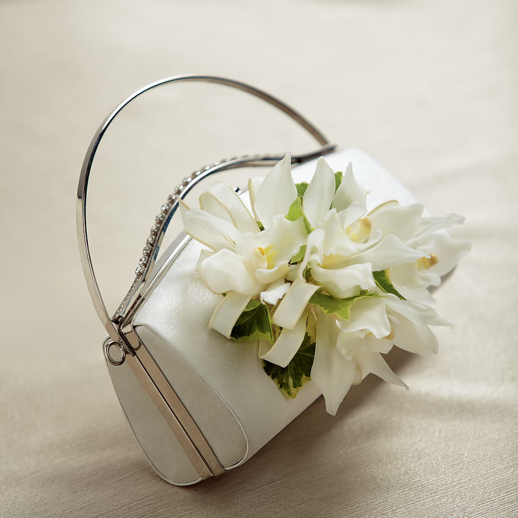 White Purse Decor – Watsons Florist, Sullivan MO