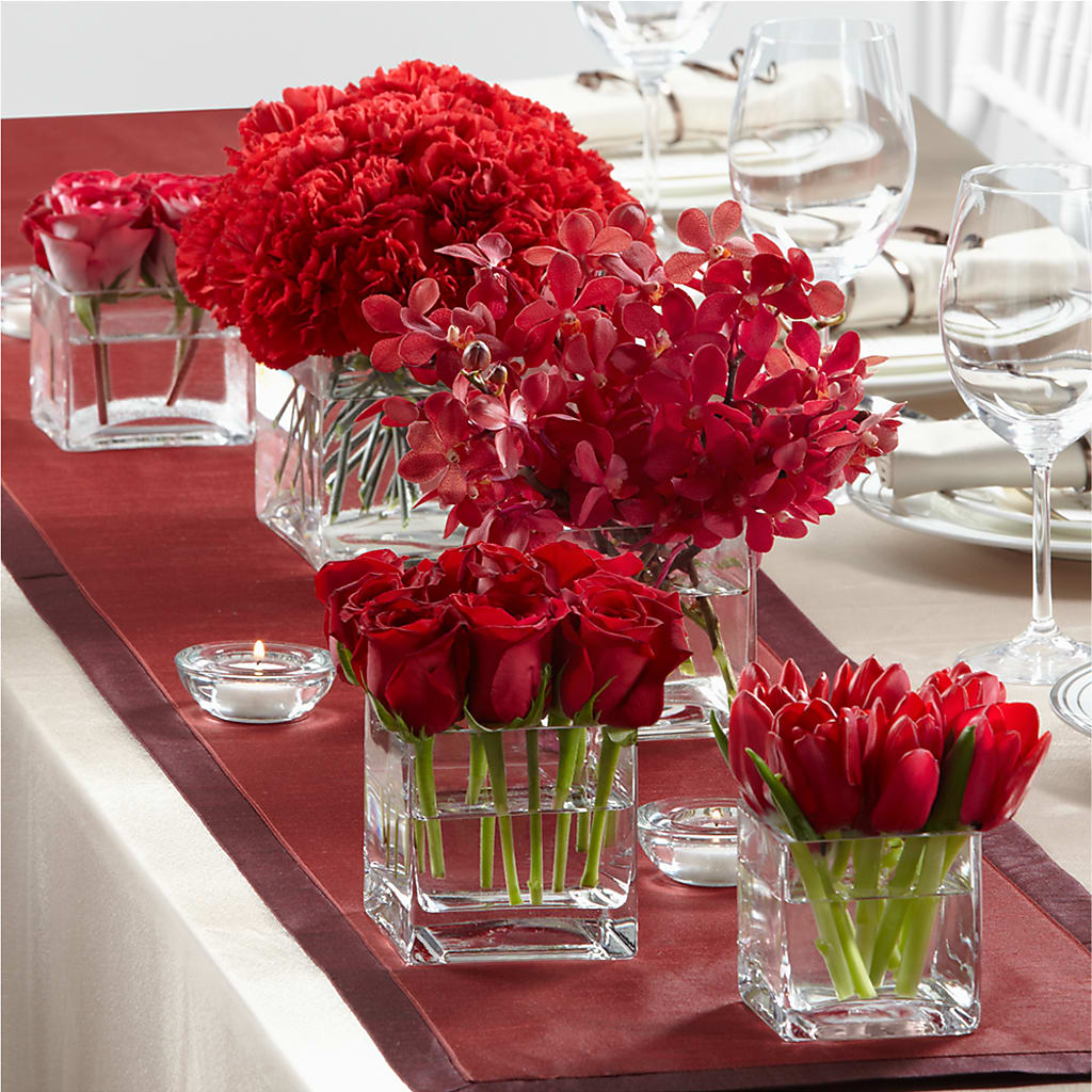 Modern Grace Centerpiece – Watsons Florist, Sullivan MO