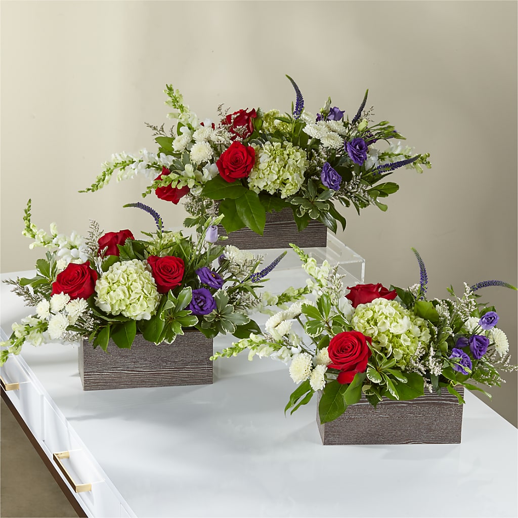 Sweet Magnolia Bouquet –  Watsons Florist, Sullivan MO