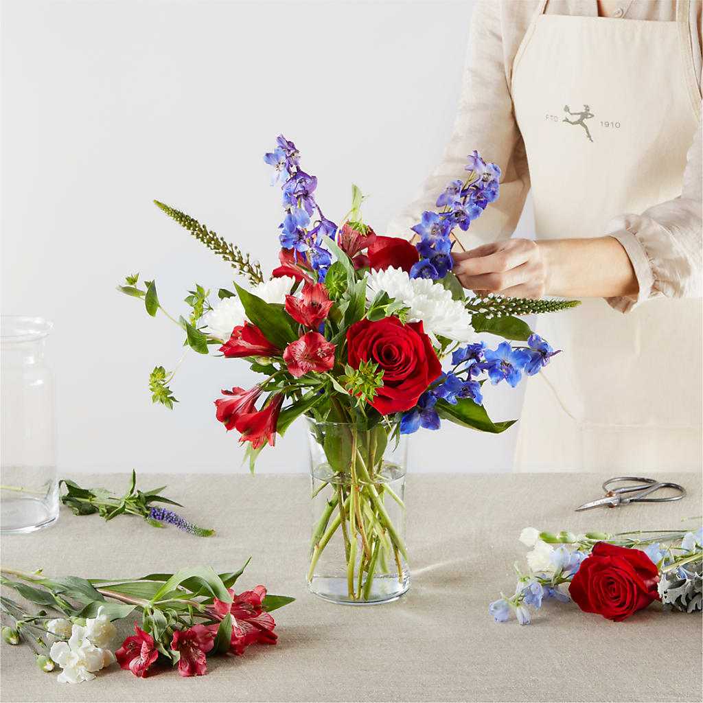 Star Spangled - A Florist Original –  Watsons Florist, Sullivan MO