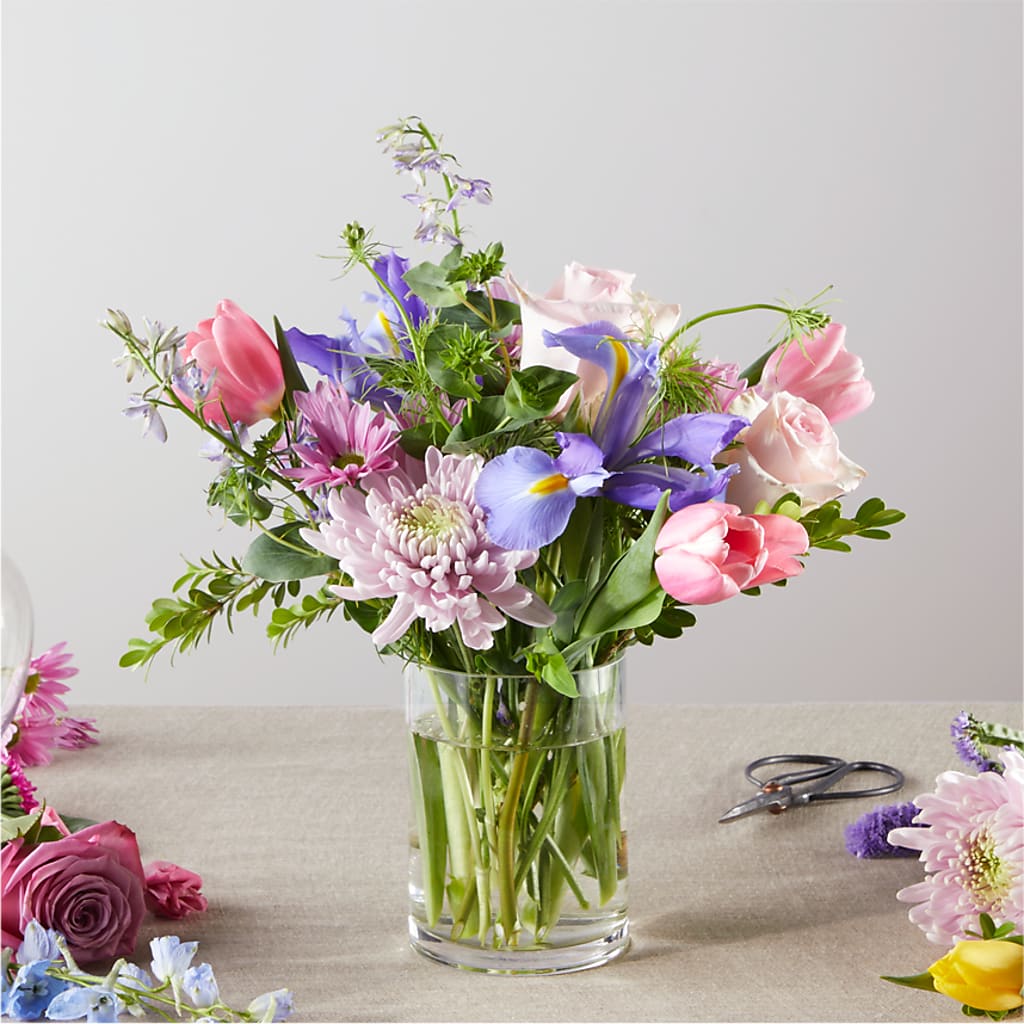 Pastel Tradition - A Florist Original –  Watsons Florist, Sullivan MO