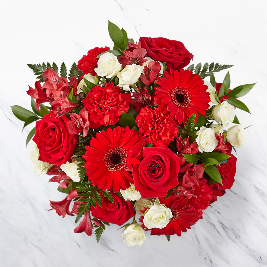 Hearts Embrace Bouquet –  Watsons Florist, Sullivan MO