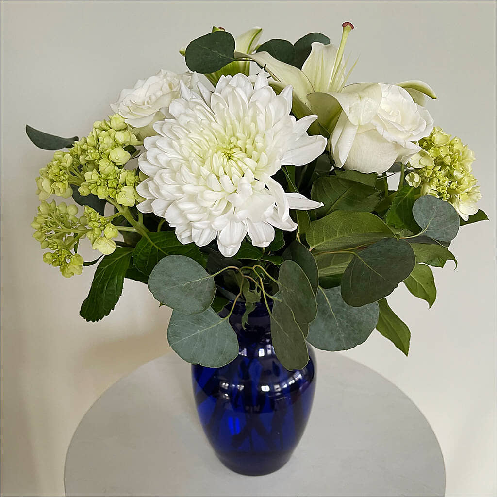 Snowy Dreams Bouquet –  Watsons Florist, Sullivan MO