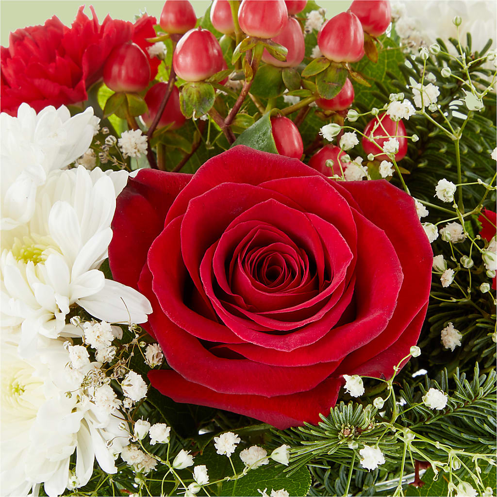 Chance of Flurries Bouquet –  Watsons Florist, Sullivan MO