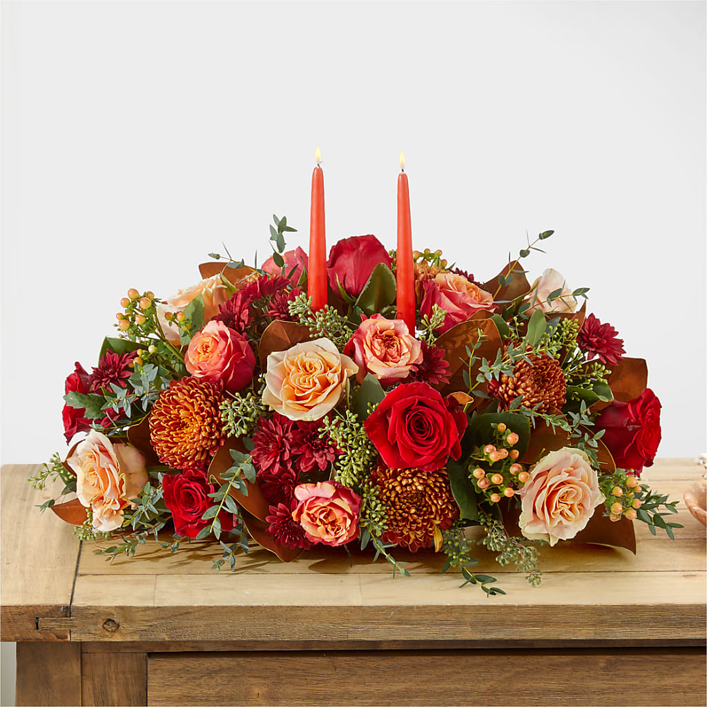 Gather Near Centerpiece –  Watsons Florist, Sullivan MO